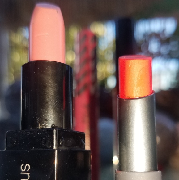 Lipstick Bundle - Picture 3 of 4